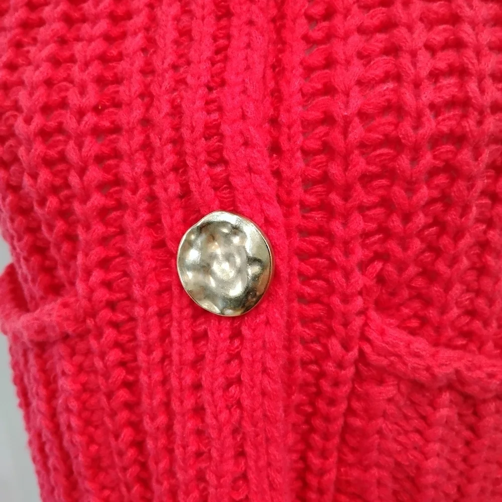 RETRO RED SWEATER VEST - Picture 3 of 6
